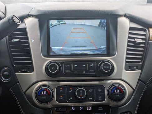 Used 2017 GMC Yukon XL Denali w/ Open Road Package AWD/4WD image 15
