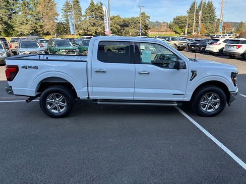 Used 2024 Ford F150 XLT w/ Mobile Office Package image 10