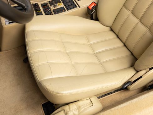 Used 1988 Ferrari 328 GTS RWD image 64