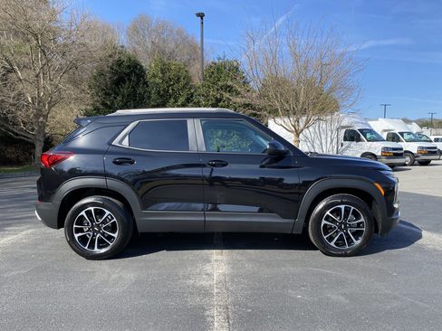 Used 2026 Chevrolet TrailBlazer LT w/ Convenience Package image 10