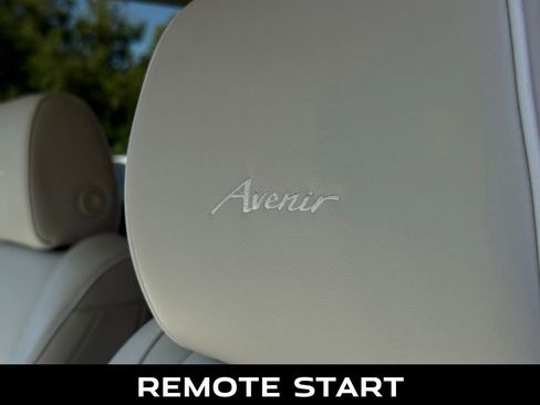 Used 2023 Buick Enclave Avenir w/ Avenir Technology Package image 11