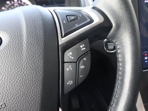 Used 2024 Ford Edge SEL AWD/4WD image 25