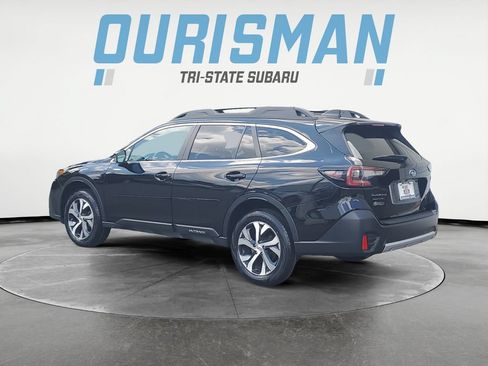 Certified 2022 Subaru Outback Limited AWD/4WD image 4