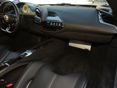Used 2021 Ferrari SF90 Stradale image 18