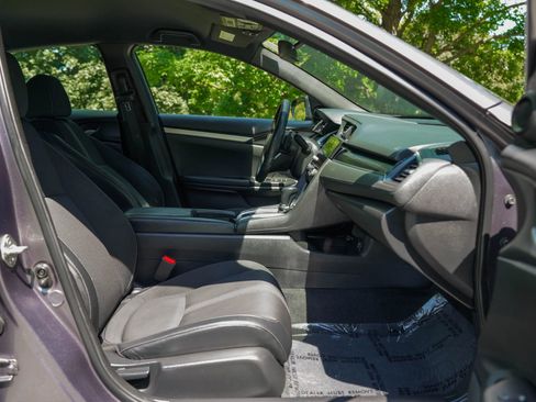 Used 2019 Honda Civic Sport image 22