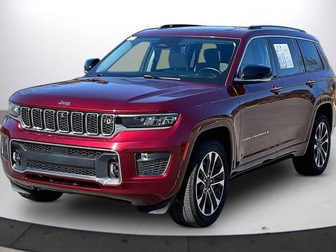 Certified 2021 Jeep Grand Cherokee L Overland w/ Advanced Protech Group III image 4