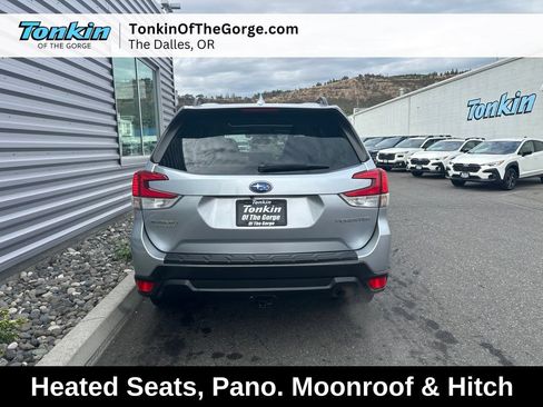 Used 2020 Subaru Forester Premium AWD/4WD image 8