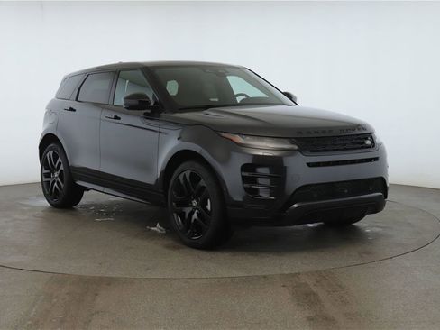 New 2024 Land Rover Range Rover Evoque Dynamic SE image 3