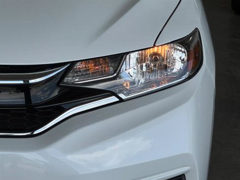Used 2018 Honda Fit Sport image 39