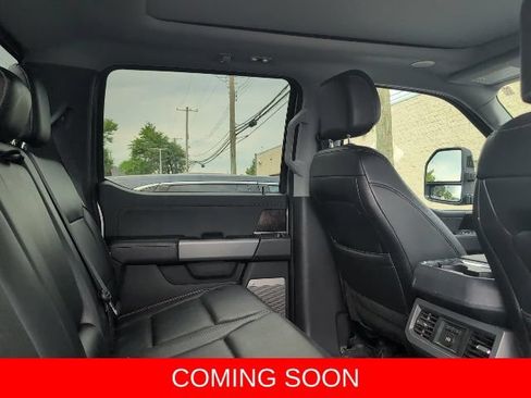 Used 2024 Ford F250 Lariat w/ Lariat Ultimate Package AWD/4WD image 9