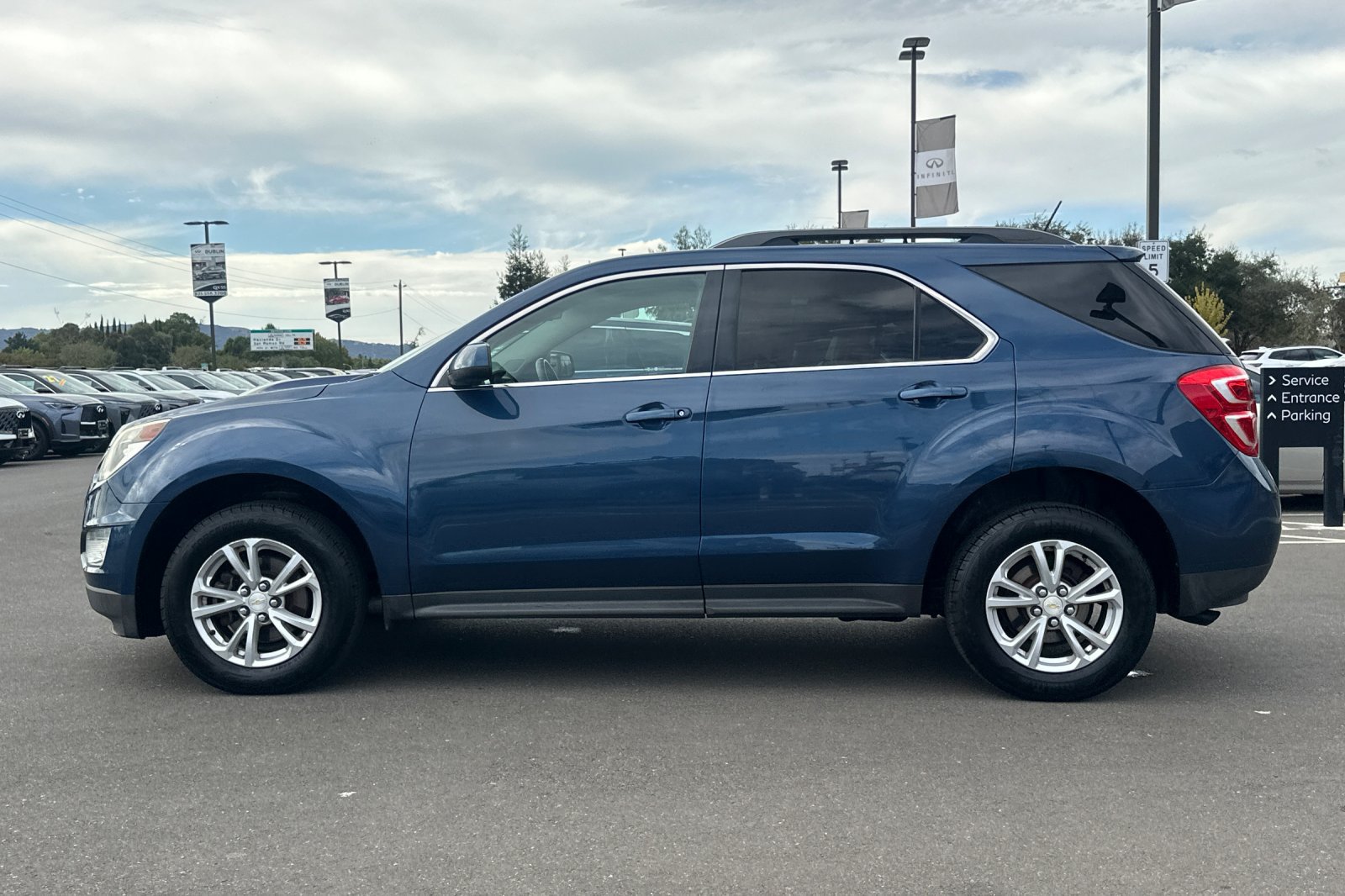 Used 2016 Chevrolet Equinox LT w/ Convenience Package AWD/4WD image 7