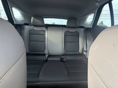 Used 2025 Chevrolet Trax ACTIV w/ Driver Confidence Package FWD image 21