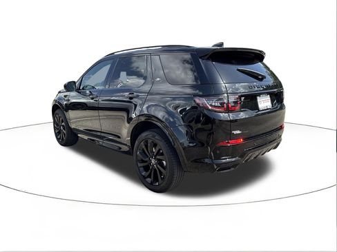 Used 2025 Land Rover Discovery Sport Dynamic SE AWD/4WD image 5
