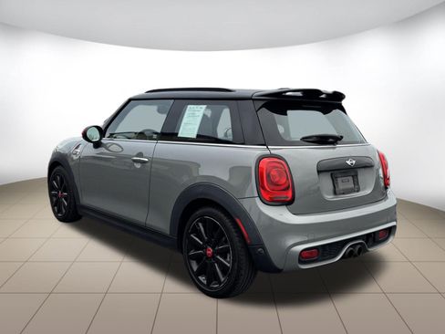 Used 2017 MINI Cooper S FWD image 5