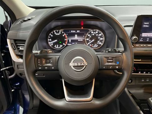Certified 2024 Nissan Rogue SV AWD/4WD image 13