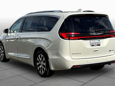 Used 2021 Chrysler Pacifica Pinnacle image 11