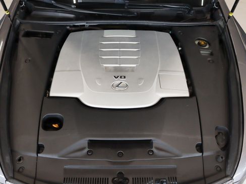 Used 2012 Lexus LS 460 w/ Luxury Value Edition RWD image 3