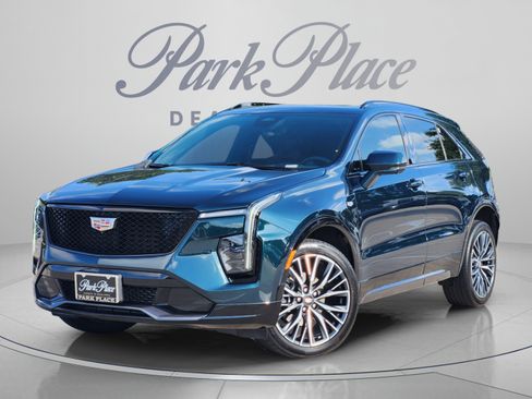 Used 2025 Cadillac XT4 Sport FWD image 1