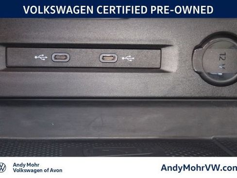 Used 2024 Volkswagen Taos SE AWD/4WD image 42
