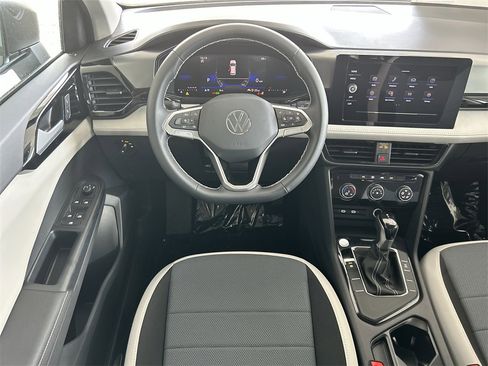 New 2026 Volkswagen Taos S image 39