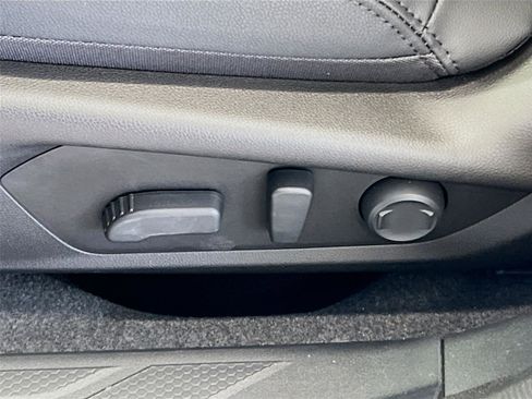 New 2026 Subaru Outback Premium image 22