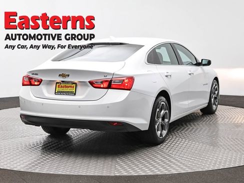 Used 2024 Chevrolet Malibu LT FWD image 5