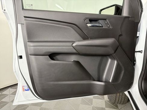 New 2026 GMC Canyon Elevation w/ Convenience Package image 8
