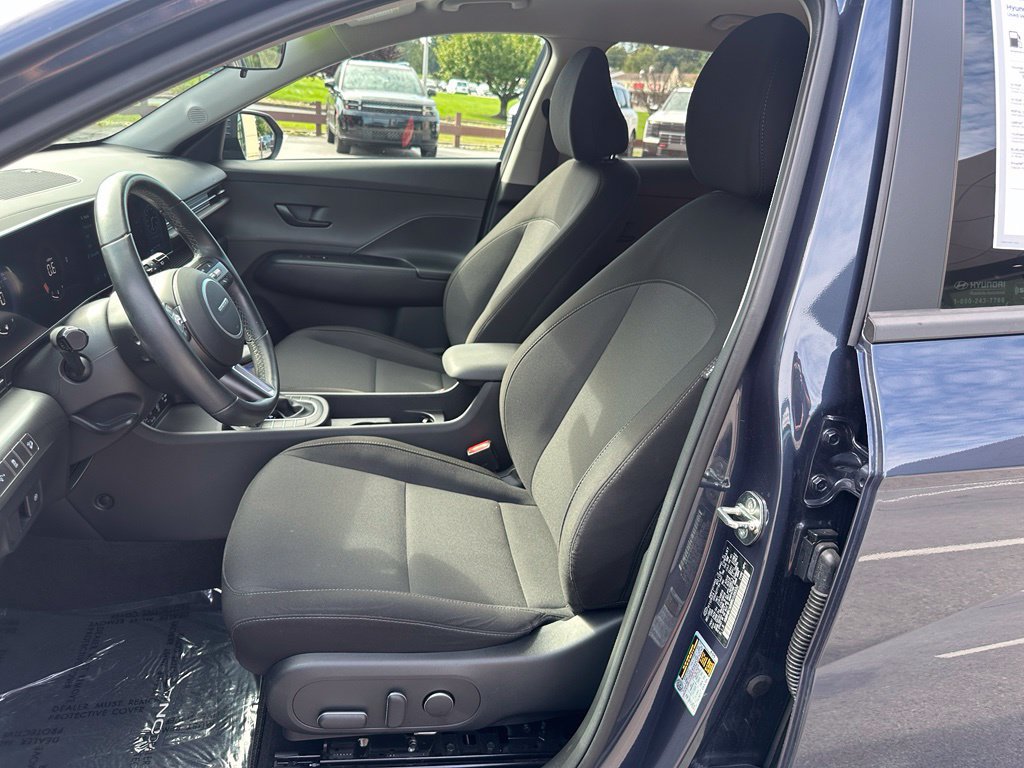 Used 2024 Hyundai Kona SEL AWD/4WD image 13