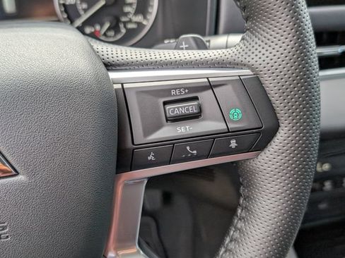 New 2026 Mitsubishi Outlander SE FWD image 17