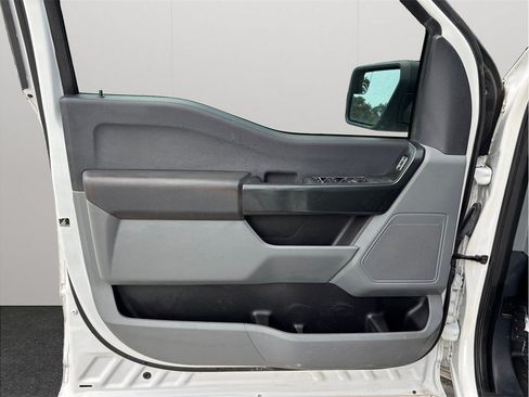 Used 2022 Ford F150 XL w/ Equipment Group 101A High RWD image 16