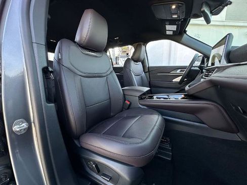 New 2026 Ford Explorer Platinum image 29