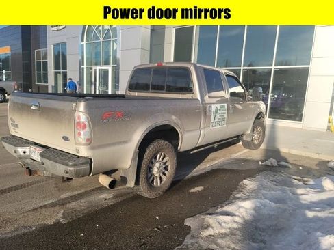 Used 2005 Ford F250 Lariat image 8