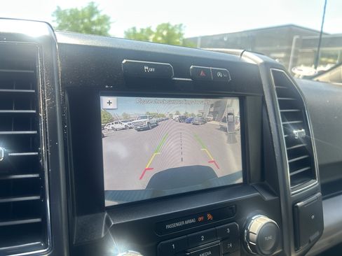Certified 2019 Ford F150 XLT w/ Trailer Tow Package AWD/4WD image 23