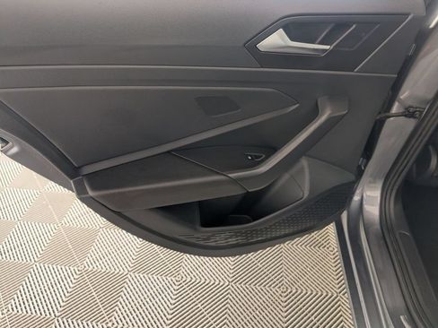 Used 2024 Volkswagen Jetta SE FWD image 26