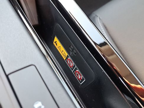 New 2026 Toyota Prius XLE image 27