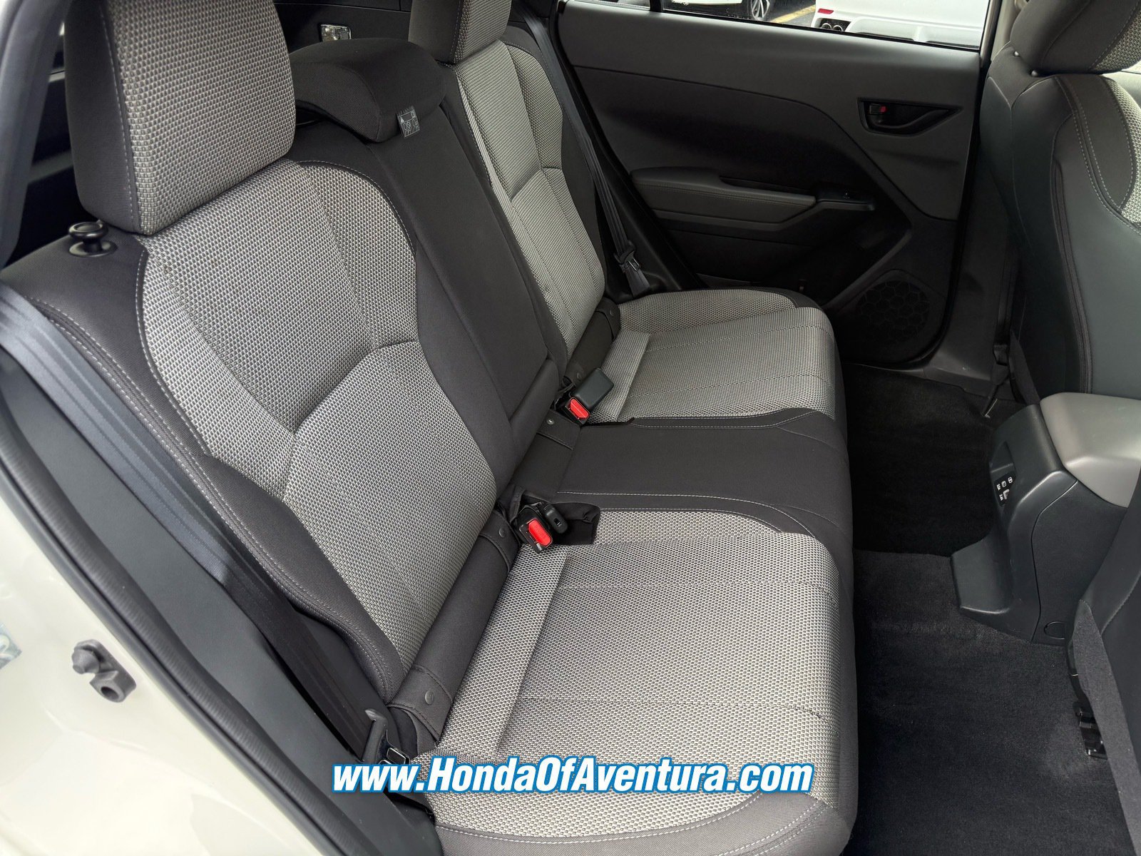 Used 2024 Subaru Crosstrek 2.0i Premium AWD/4WD image 13