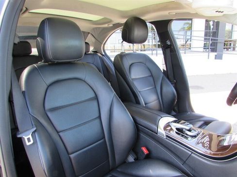 Used 2015 Mercedes-Benz C 300 4MATIC Sedan image 29