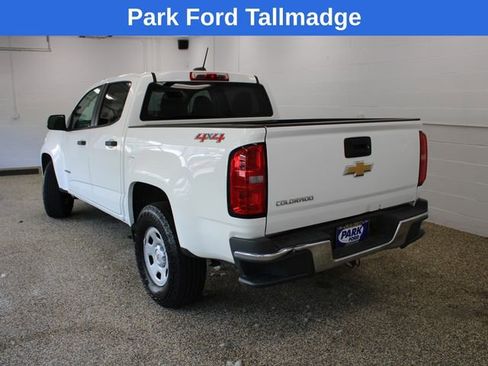 Used 2016 Chevrolet Colorado W/T w/ WT Convenience Package AWD/4WD image 3