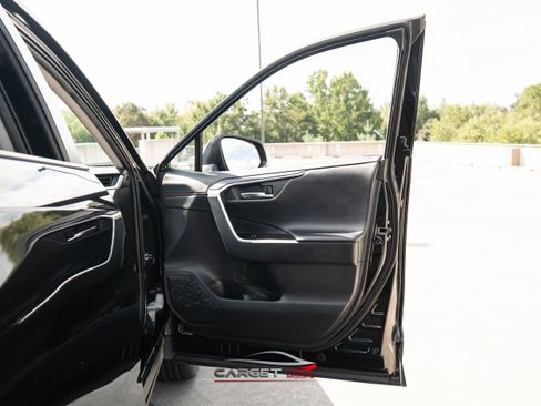 Used 2021 Toyota RAV4 Adventure image 39