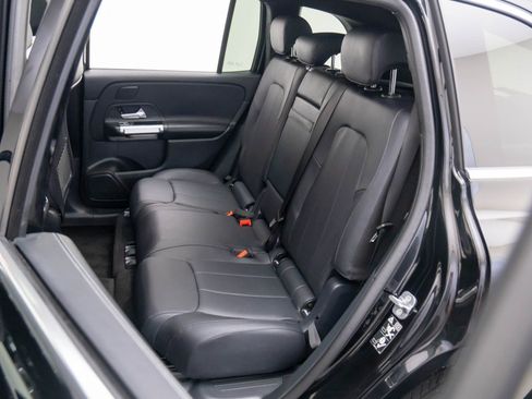 New 2026 Mercedes-Benz GLB 250 4MATIC image 17