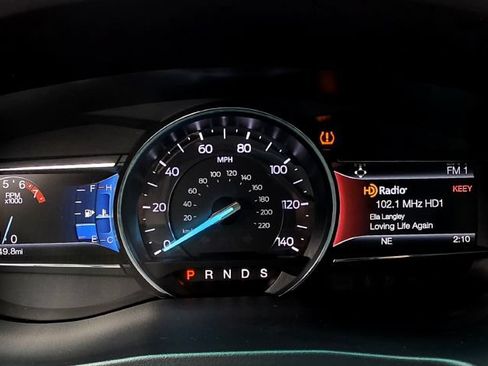 Used 2017 Ford Explorer Limited w/ Equipment Group 301A AWD/4WD image 15