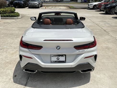 Used 2026 BMW 840i Convertible w/ Comfort Seating Package RWD image 11