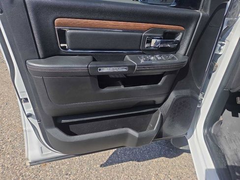 Used 2017 RAM 2500 Laramie w/ Off Road Package AWD/4WD image 10