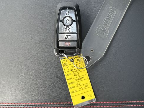 Used 2025 Ford Explorer ST AWD/4WD image 35