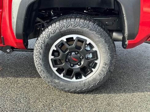 New 2026 Toyota Tacoma TRD Off-Road image 10