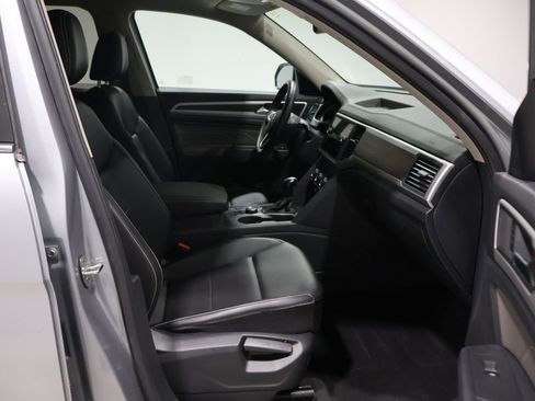 Used 2021 Volkswagen Atlas SE image 22