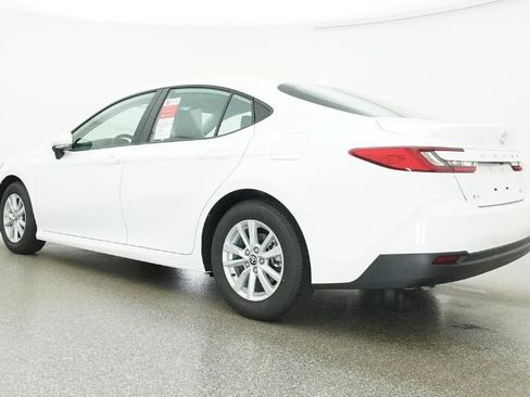 New 2026 Toyota Camry LE FWD image 21