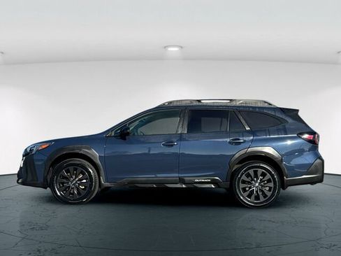 Certified 2023 Subaru Outback Onyx Edition image 3