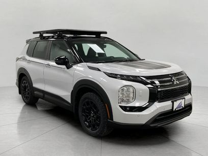 New 2026 Mitsubishi Outlander SE