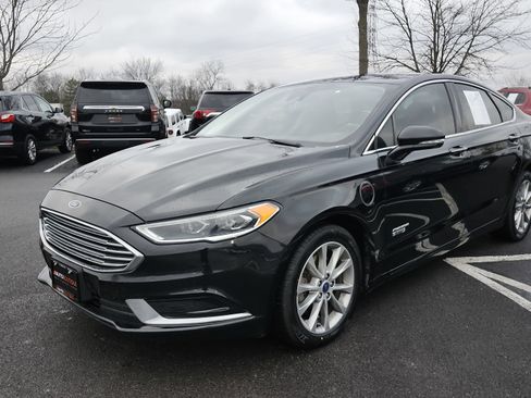 Used 2018 Ford Fusion Energi SE image 13